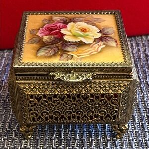 Vintage Floral Jewelry Box
